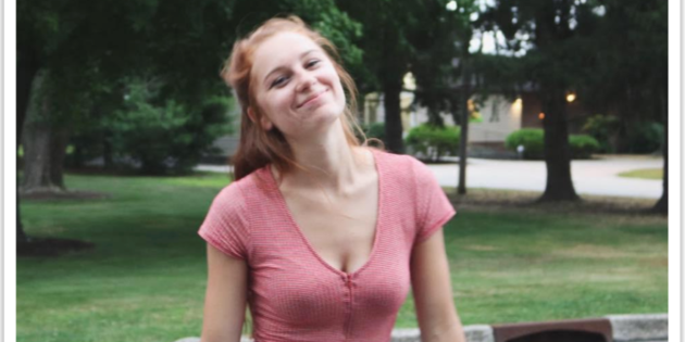 Abby Haley is study abroad in Paris France